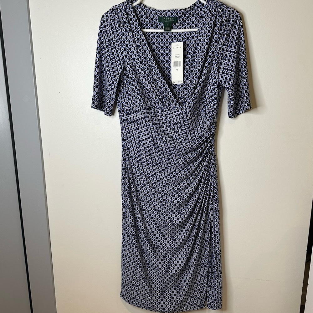 Lauren Ralph Lauren blue essentials geometric V neck dress women’s size 4